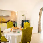 Bianca - Il Trullo Bianco Coccio View-pool-relax * Ostuni