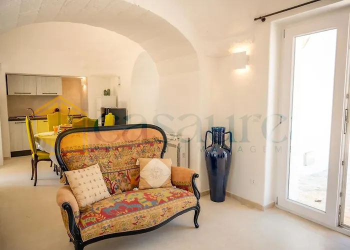 Villa Bianca - Il Trullo Bianco Coccio View-pool-relax