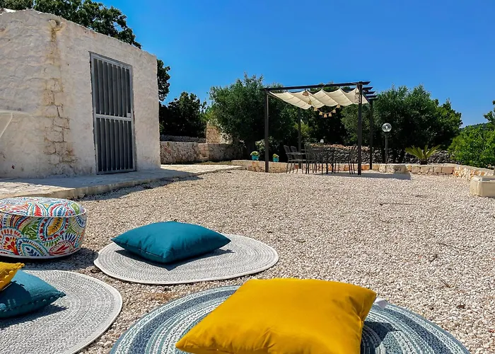 Bianca - Il Trullo Bianco Coccio View-pool-relax * Ostuni